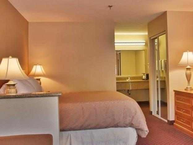 And Motel 3*